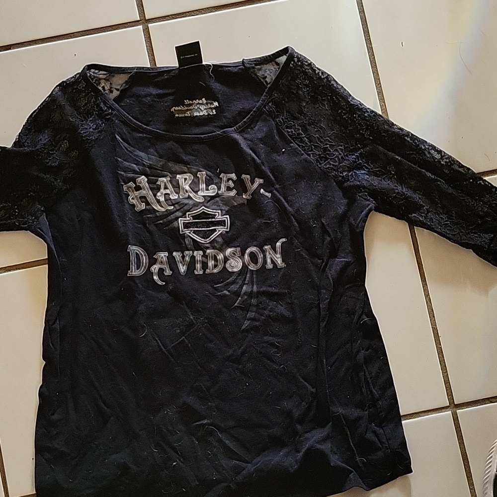 Harley-Davidson women's black long sleeve t-shirt with lace sleeves